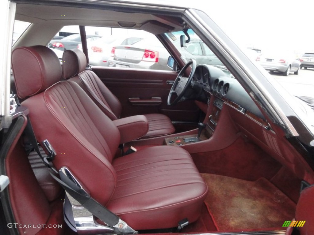 Red Interior 1987 Mercedes-Benz SL Class 560 SL Roadster Photo #61095902