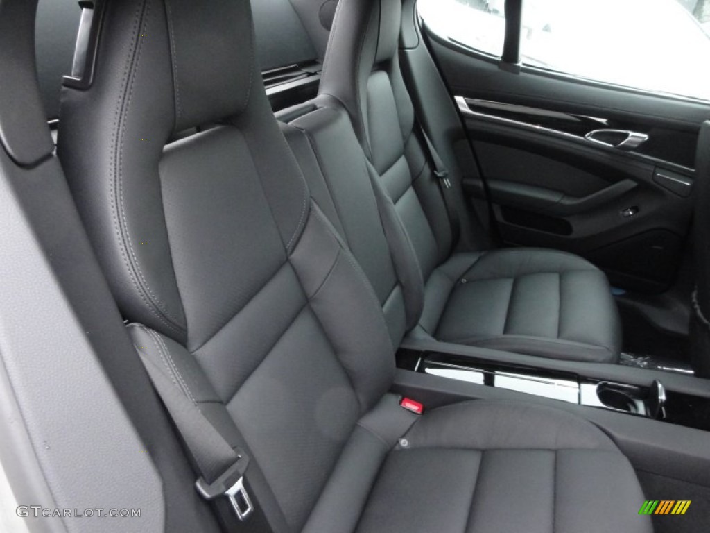 Black Interior 2012 Porsche Panamera 4 Photo #61098002