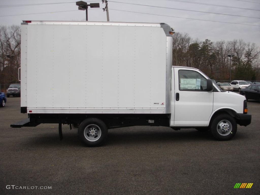 Summit White 2012 Chevrolet Express Cutaway 3500 Commercial Moving Truck Exterior Photo #61098836