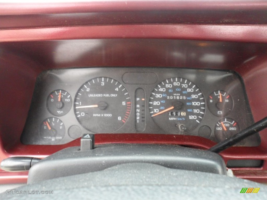 1996 Ram 1500 ST Extended Cab 4x4 - Claret Red Pearl / Gray photo #29