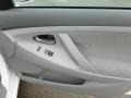Super White - Camry LE Photo No. 12