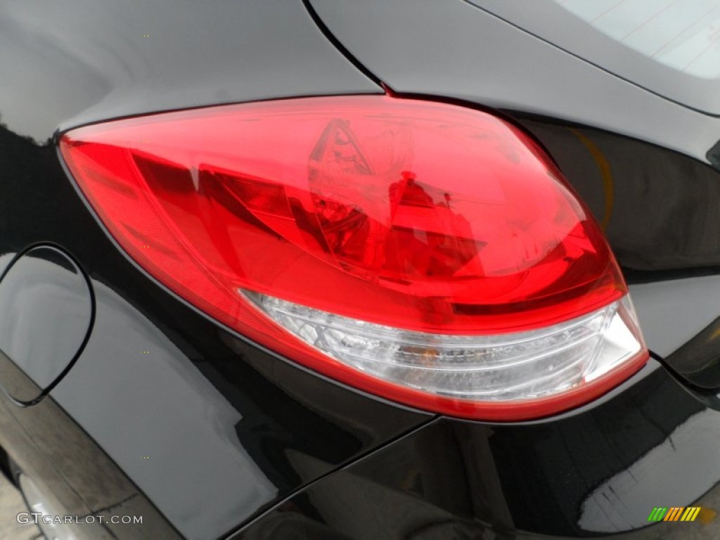Taillight 2012 Hyundai Veloster Standard Veloster Model Parts