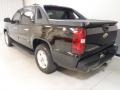 Black - Avalanche LTZ 4WD Photo No. 19