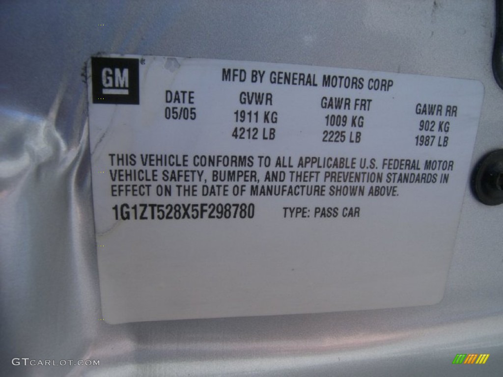 2005 Malibu LS V6 Sedan - Galaxy Silver Metallic / Gray photo #28