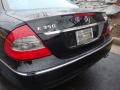 Black - E 350 4Matic Sedan Photo No. 4