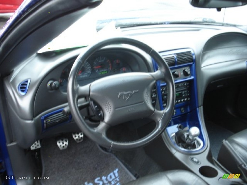 2004 Mustang GT Convertible - Sonic Blue Metallic / Dark Charcoal photo #10