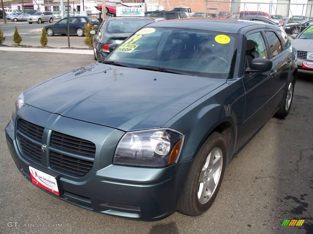 Magnesium Pearl Dodge Magnum