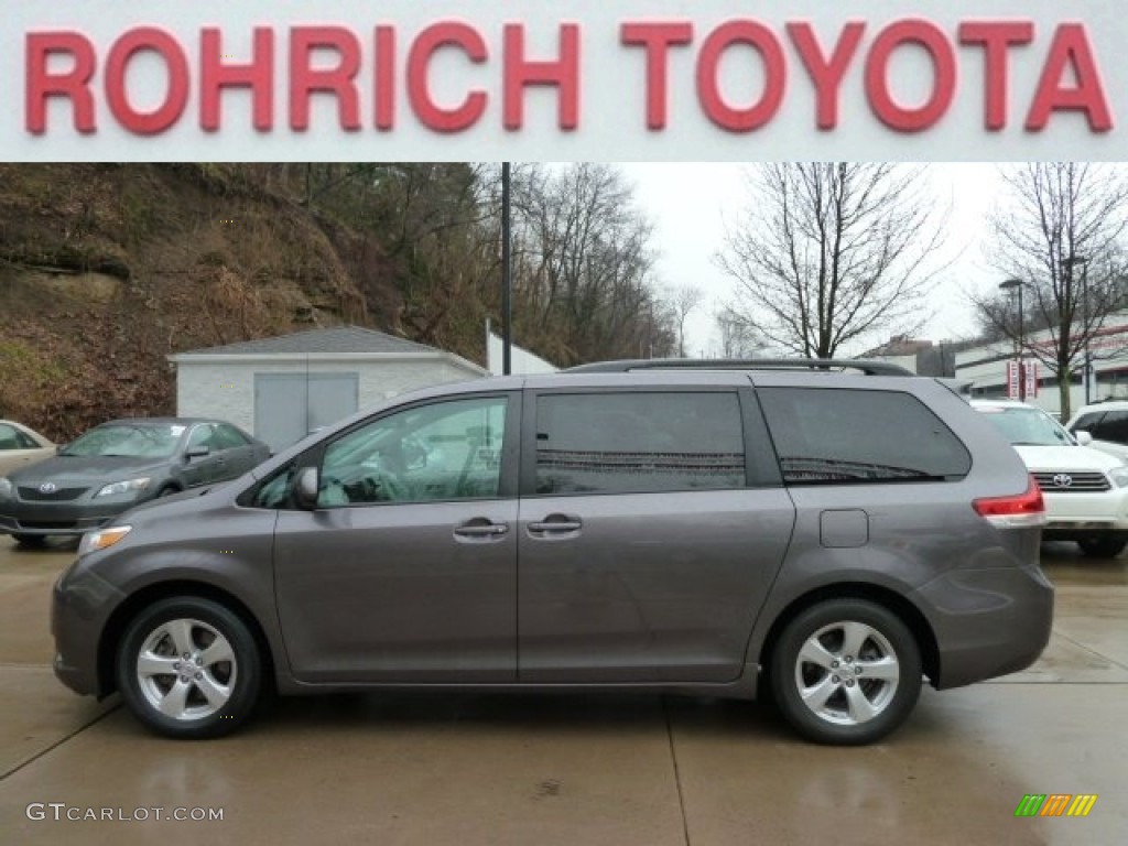 2011 Sienna LE - Predawn Gray Mica / Light Gray photo #1