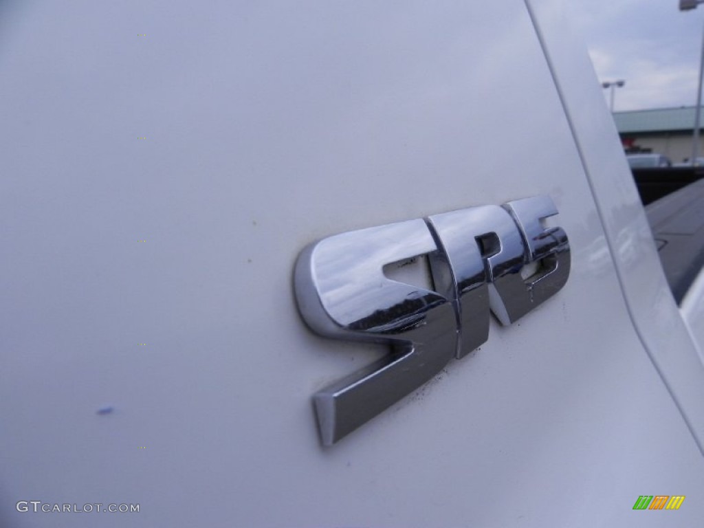 2007 Tundra SR5 Double Cab 4x4 - Super White / Graphite Gray photo #16