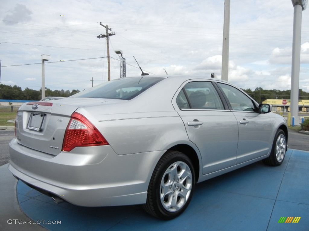 2011 Fusion SE V6 - Ingot Silver Metallic / Charcoal Black photo #5