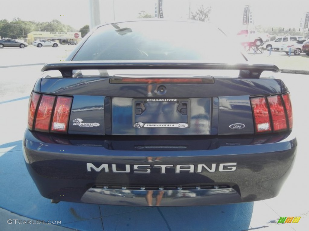 2003 Mustang V6 Coupe - True Blue Metallic / Medium Graphite photo #4