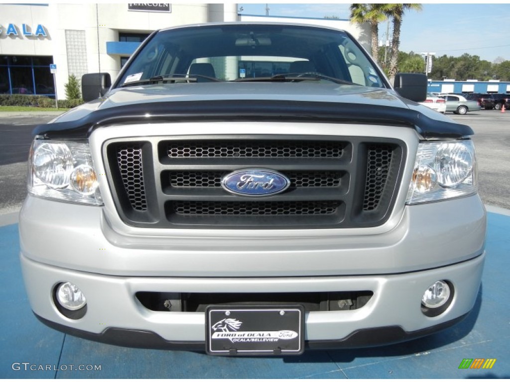 2006 F150 STX SuperCab - Silver Metallic / Medium/Dark Flint photo #8