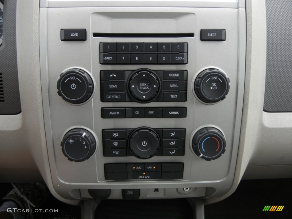 2012 Ford Escape XLT V6 Controls Photo #61120552