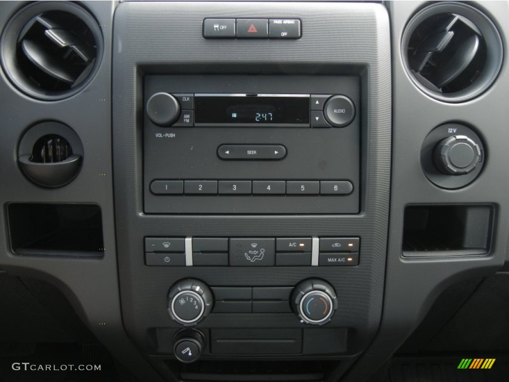 2012 Ford F150 XL Regular Cab Audio System Photo #61120658