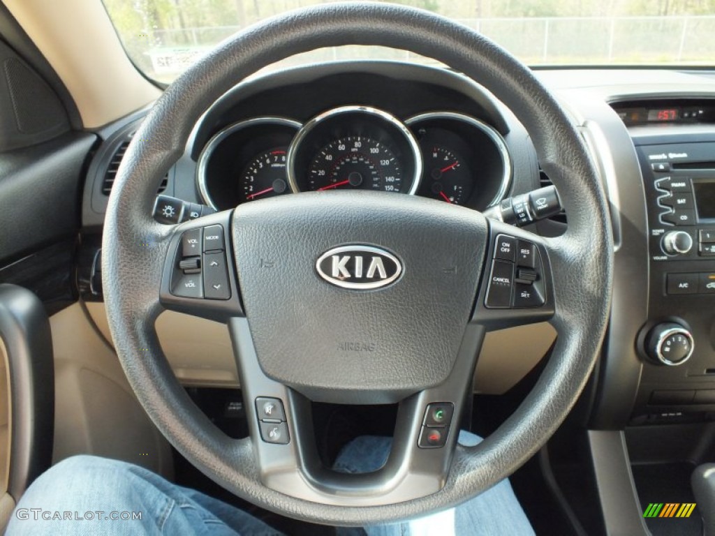 2011 Kia Sorento LX V6 Beige Steering Wheel Photo #61121822