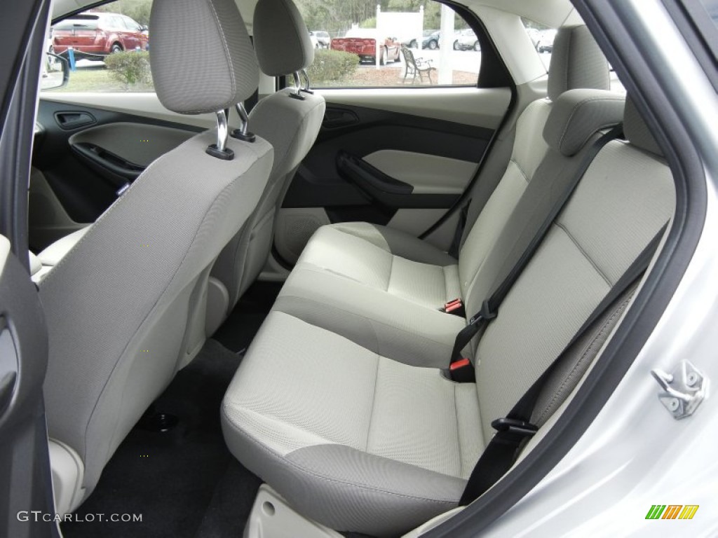 2012 Ford Focus SE SFE Sedan Rear Seat Photo #61121900