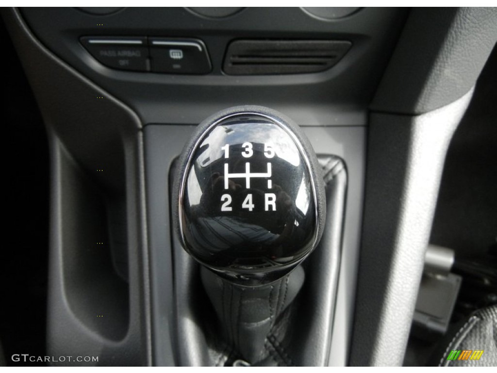 2012 Ford Focus S Sedan 5 Speed Manual Transmission Photo #61122386