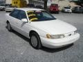 Performance White - Taurus GL Sedan Photo No. 3