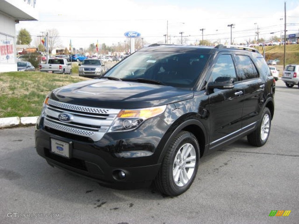 2012 Explorer XLT 4WD - Black / Charcoal Black photo #2