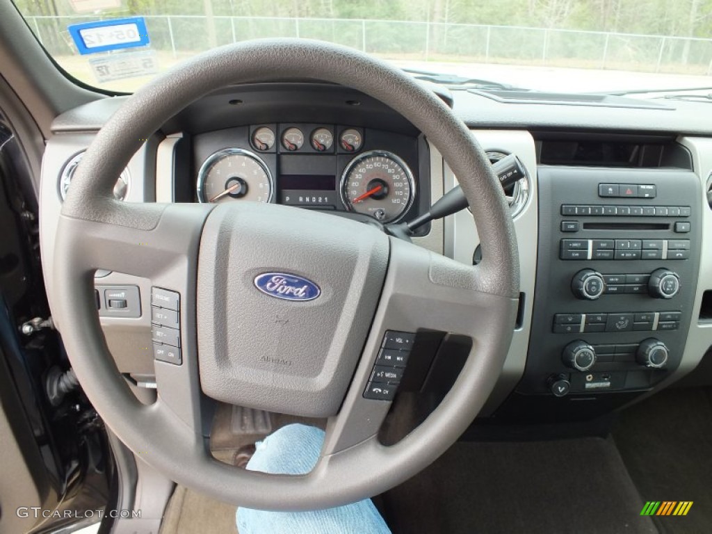 2009 Ford F150 XLT Regular Cab Stone/Medium Stone Steering Wheel Photo #61128629