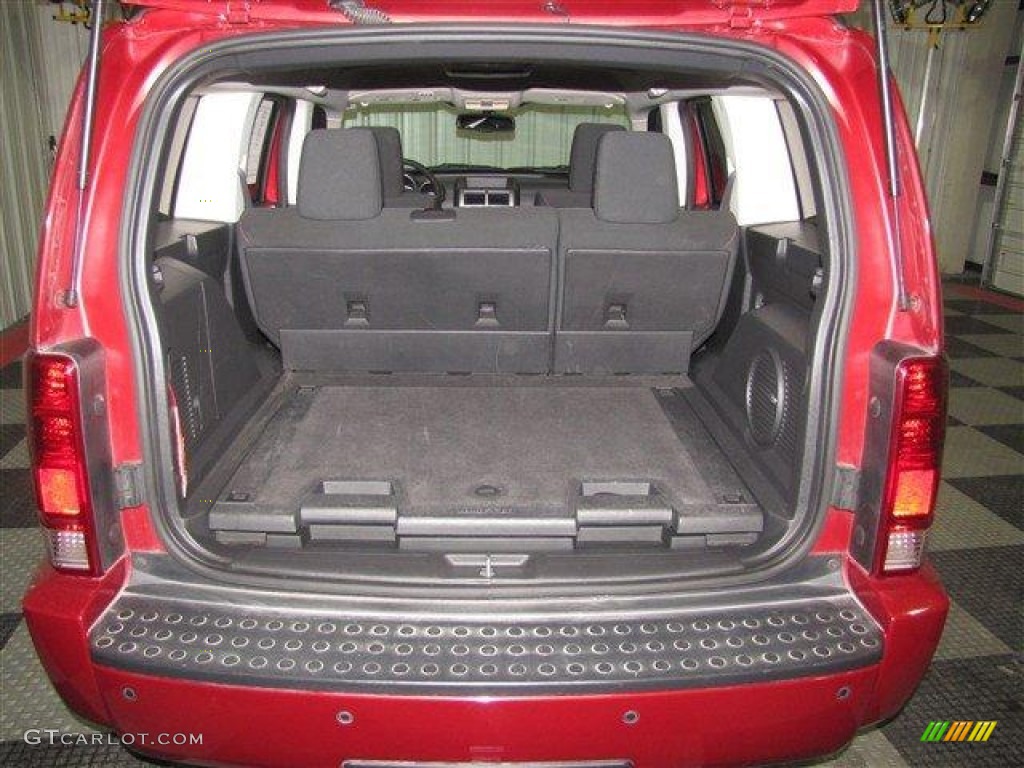 2008 Dodge Nitro R/T Trunk Photo #61128971