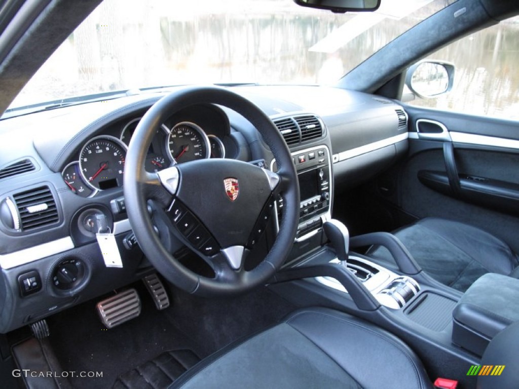 Black w/Alcantara Interior 2009 Porsche Cayenne GTS Photo #61129367