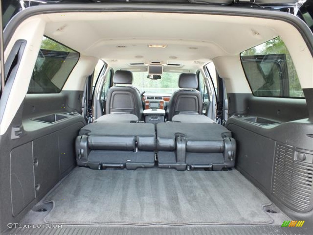 2008 Chevrolet Suburban 1500 LTZ Trunk Photo #61131210
