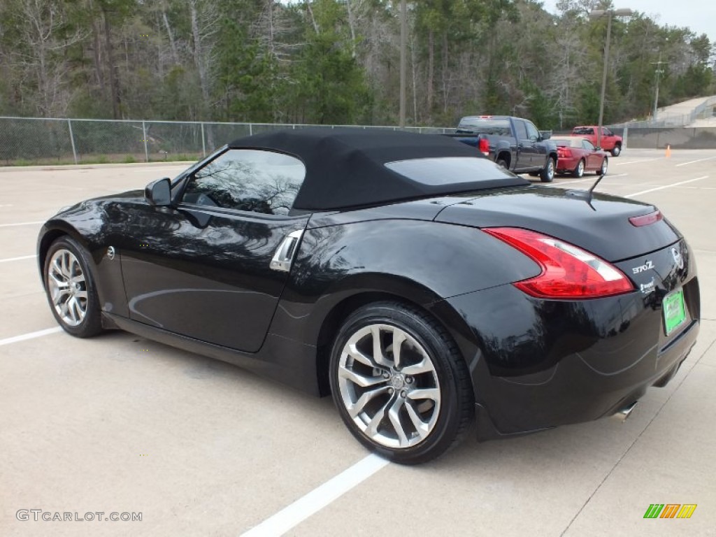 2010 370Z Touring Roadster - Magnetic Black / Black Leather photo #7
