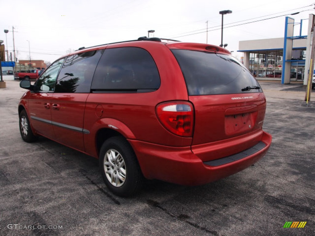 2001 Grand Caravan Sport - Inferno Red Pearlcoat / Taupe photo #1