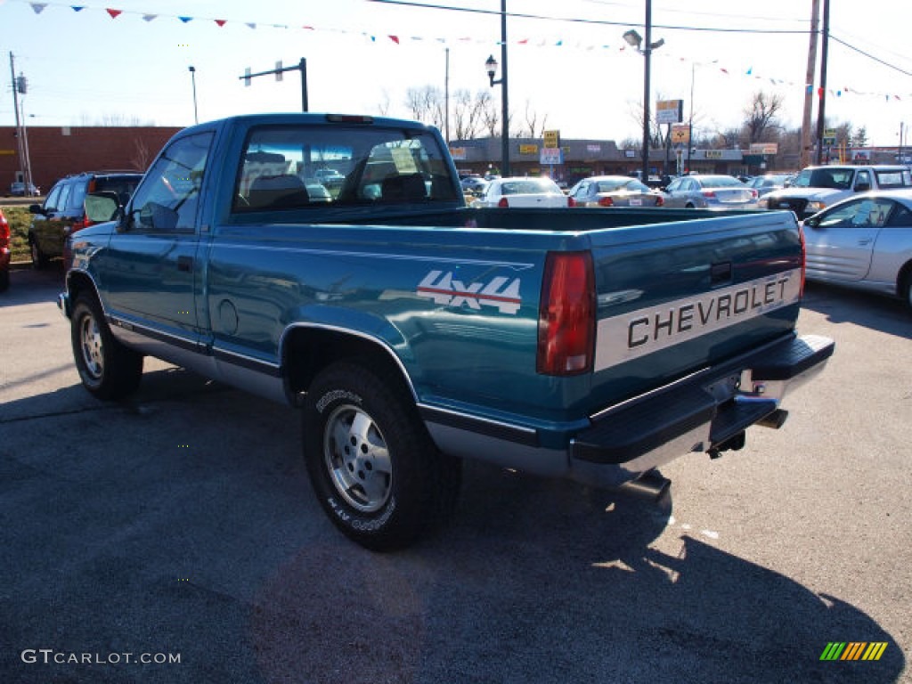 1994 C/K K1500 Regular Cab 4x4 - Light Quasar Blue Metallic / Gray photo #4