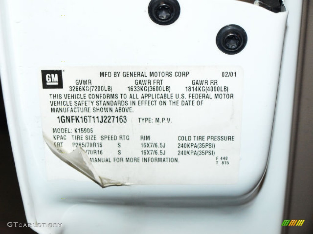 2001 Suburban 1500 LT 4x4 - Summit White / Light Gray/Neutral photo #7