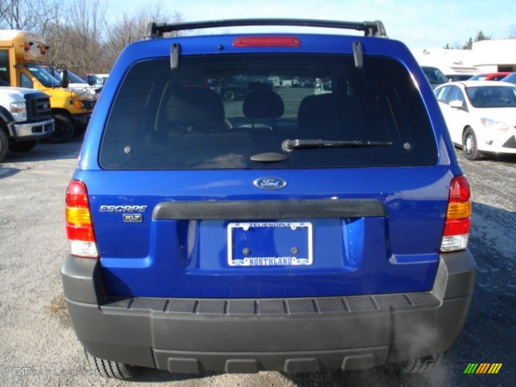 2005 Escape XLT V6 4WD - Sonic Blue Metallic / Medium/Dark Flint Grey photo #7