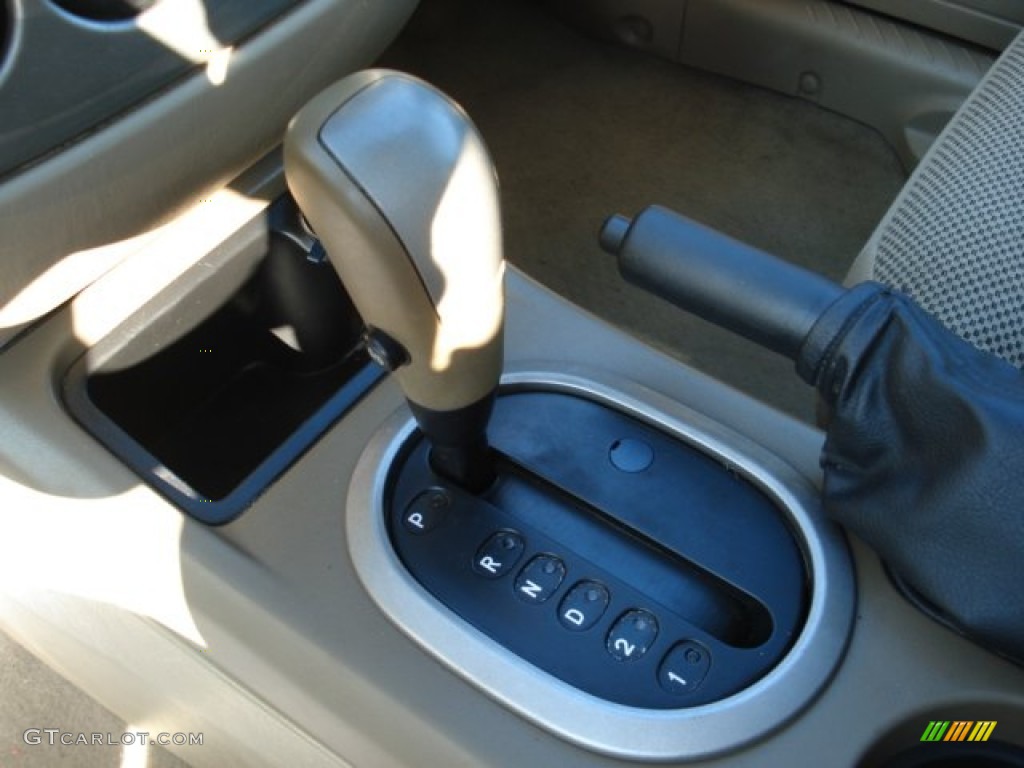 2005 Escape XLT V6 4WD - Sonic Blue Metallic / Medium/Dark Flint Grey photo #18