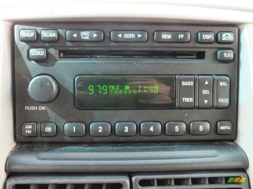 2002 Mercury Mountaineer Standard Mountaineer Model Audio System Photo #61135394