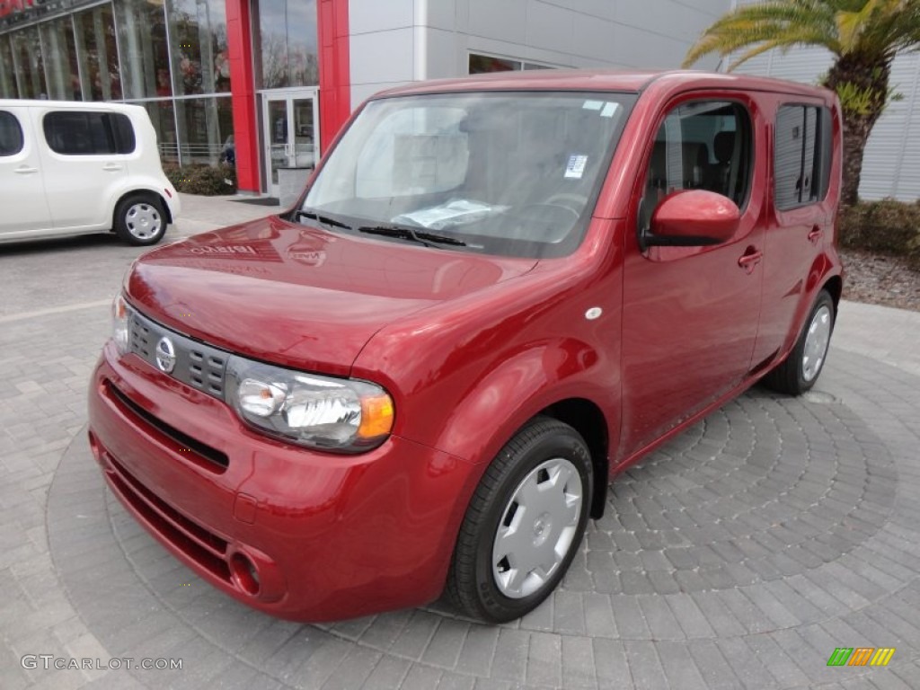 Cayenne Red Nissan Cube