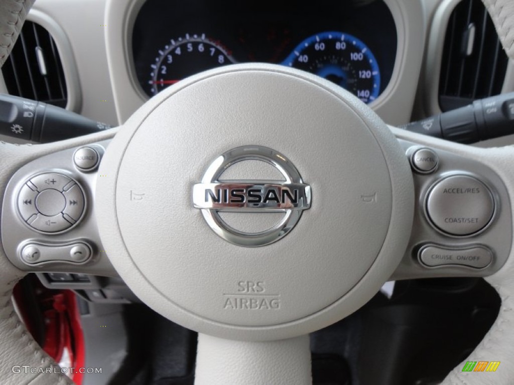 2012 Nissan Cube 1.8 S Steering Wheel Photos