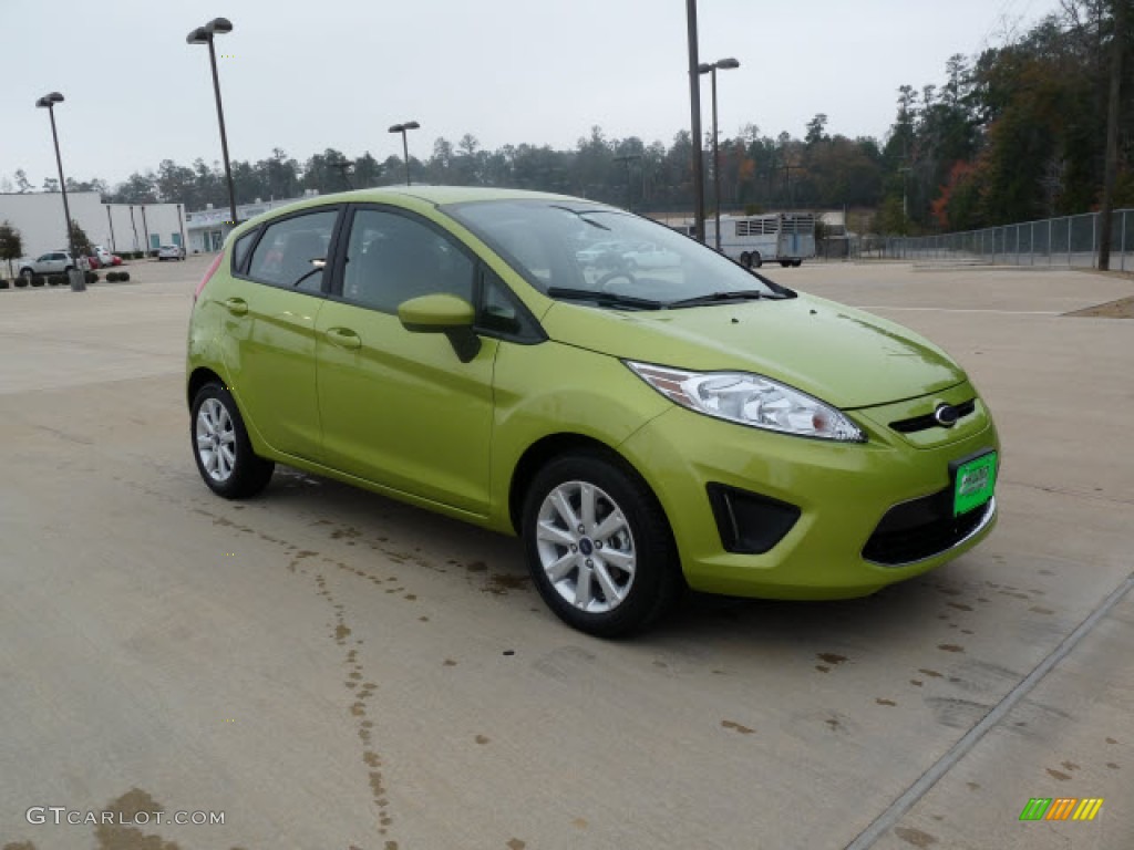 2012 Fiesta SE Hatchback - Lime Squeeze Metallic / Charcoal Black photo #1