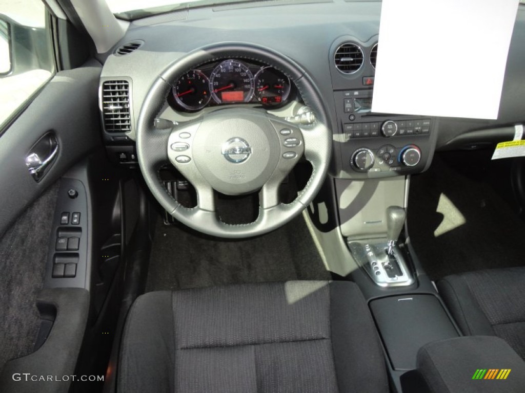 2012 Altima 2.5 S - Winter Frost White / Charcoal photo #6