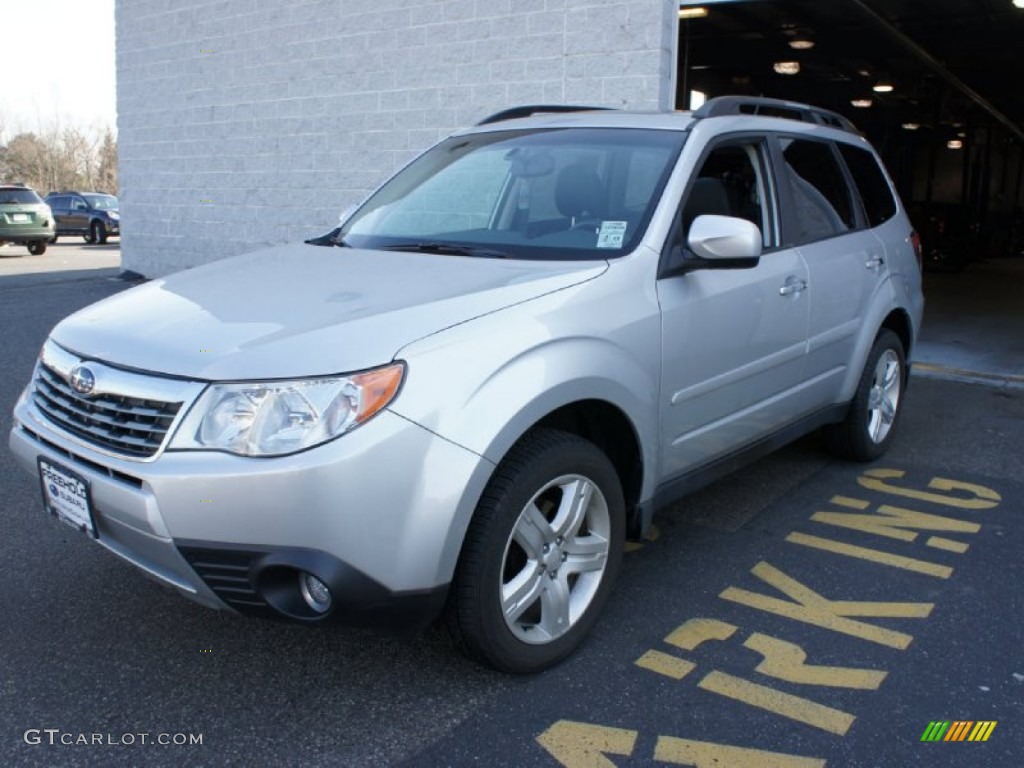 2009 Forester 2.5 X Limited - Spark Silver Metallic / Black photo #1