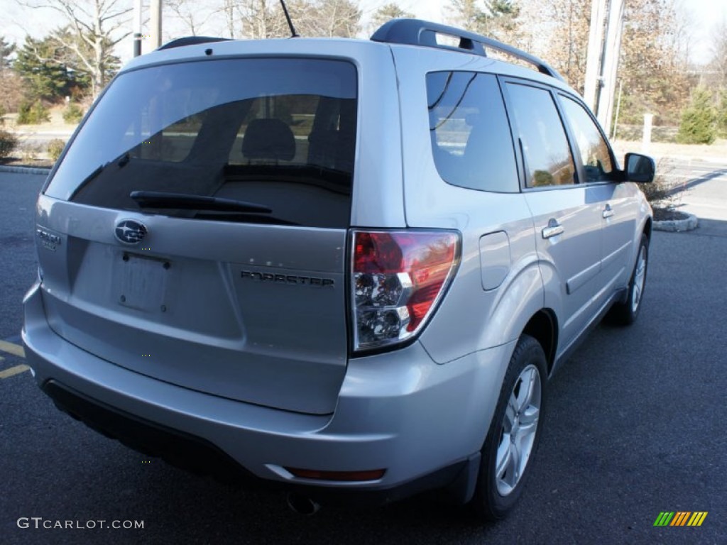 2009 Forester 2.5 X Limited - Spark Silver Metallic / Black photo #3