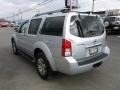 Silver Lightning - Pathfinder LE 4x4 Photo No. 9