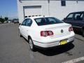 Candy White - Passat 2.0T Sedan Photo No. 9
