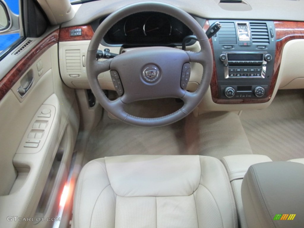2006 Cadillac DTS Standard DTS Model Cashmere Dashboard Photo #61147532