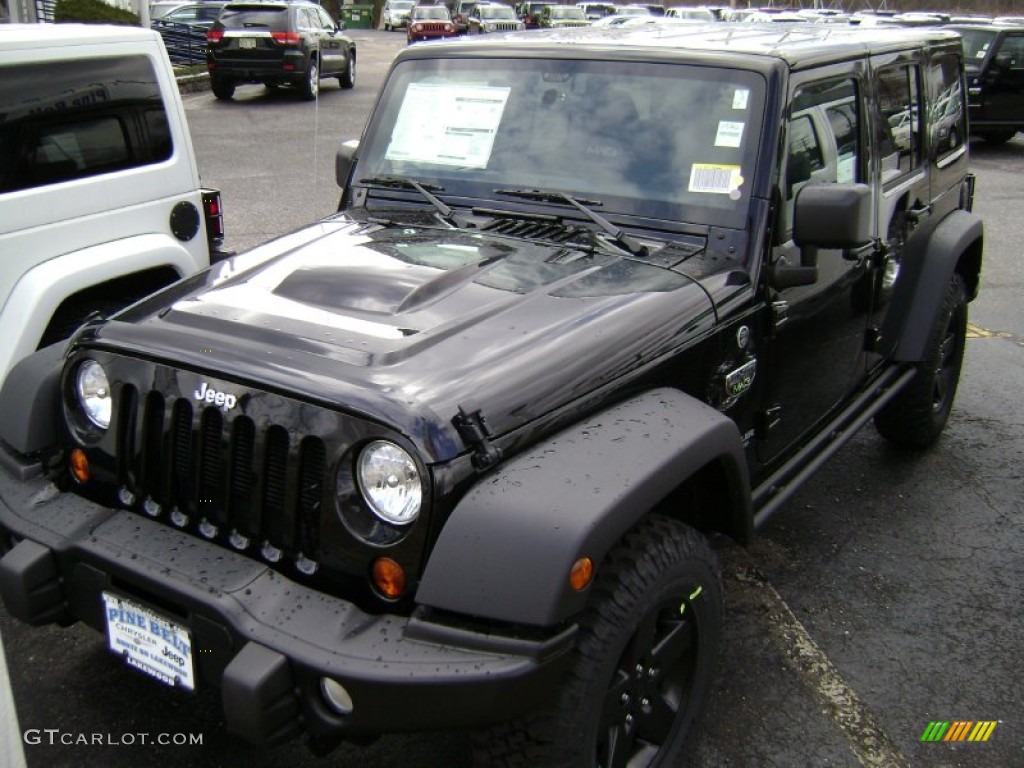 2012 Wrangler Unlimited Call of Duty: MW3 Edition 4x4 - Black / Black photo #1