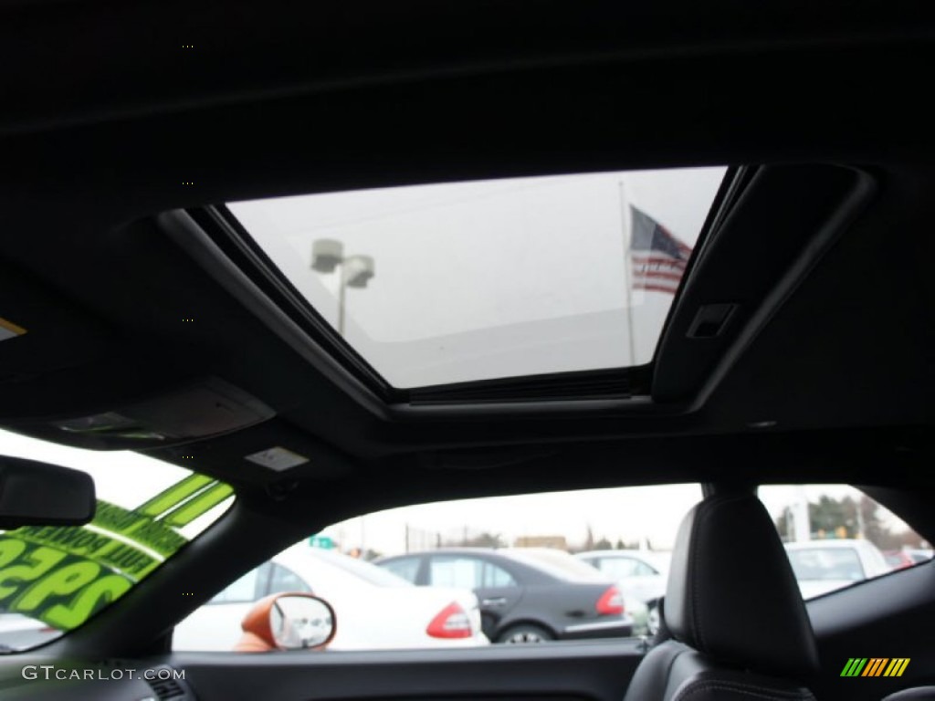 2011 Dodge Challenger R/T Classic Sunroof Photos