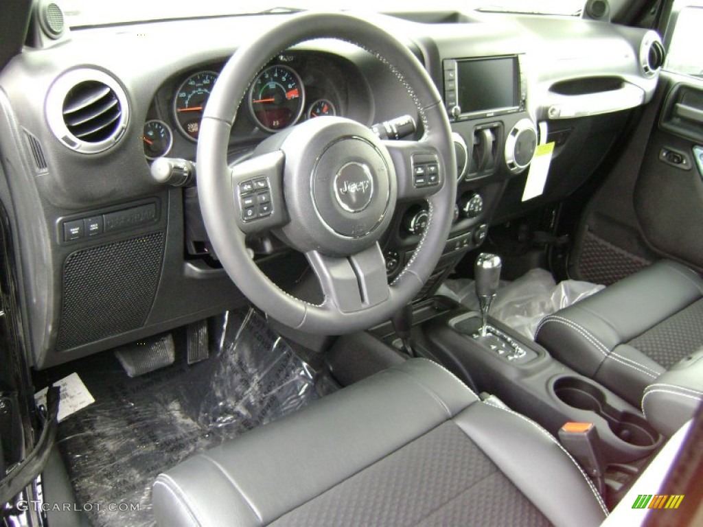 Call of Duty: Black Sedosa/Silver French-Accent Interior 2012 Jeep Wrangler Call of Duty: MW3 Edition 4x4 Photo #61148558