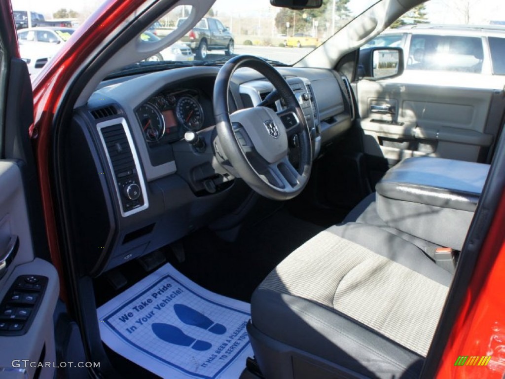 2010 Ram 1500 Big Horn Crew Cab 4x4 - Inferno Red Crystal Pearl / Dark Slate/Medium Graystone photo #2