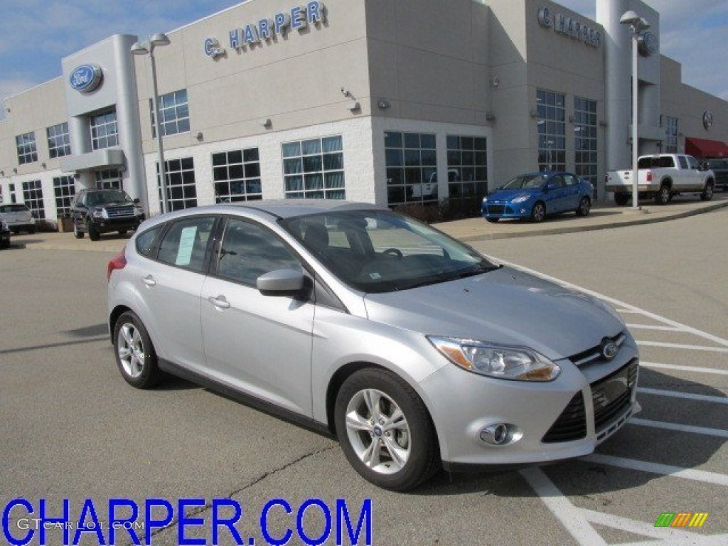 2012 Focus SE Sport 5-Door - Ingot Silver Metallic / Two-Tone Sport photo #1