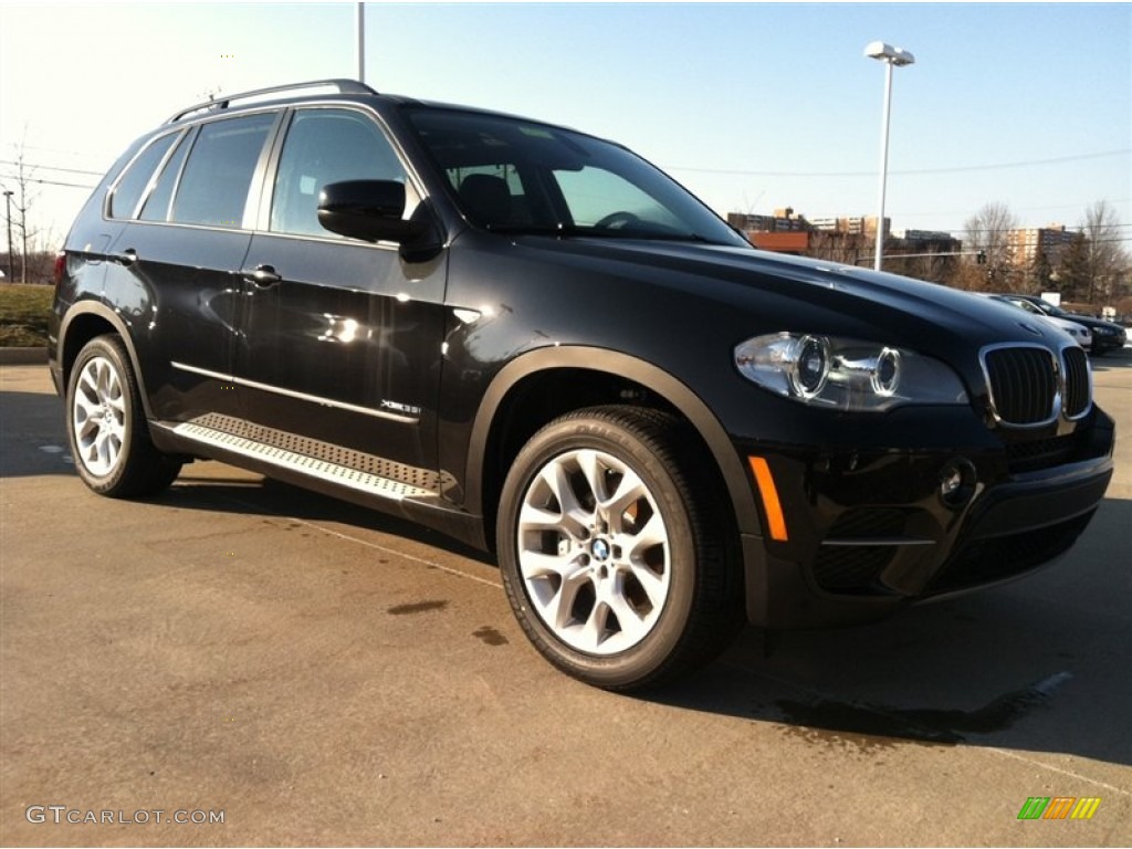 Black Sapphire Metallic BMW X5