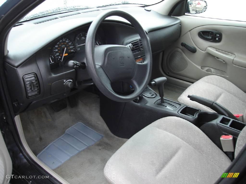 Gray Interior 2001 Saturn S Series SL1 Sedan Photo #6115184